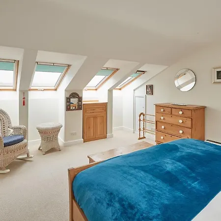 Holiday home Ravenstone *