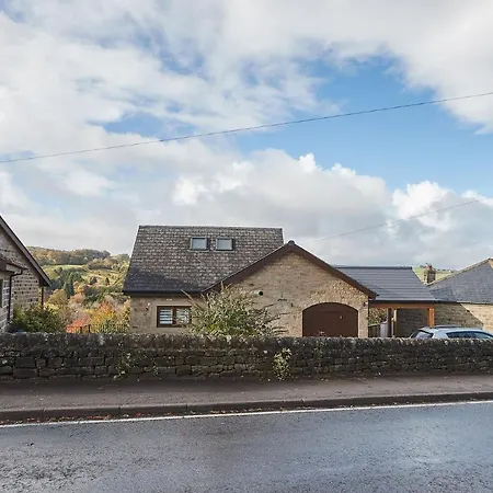 Holiday home Ravenstone *